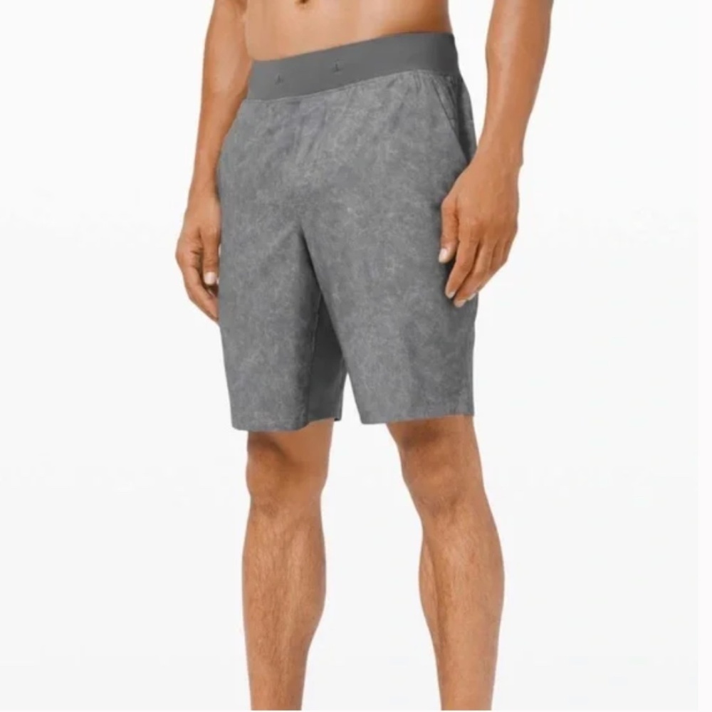 Lululemon T.H.E. Short 9" Gravel Dust Asphalt Grey Multi Size Large